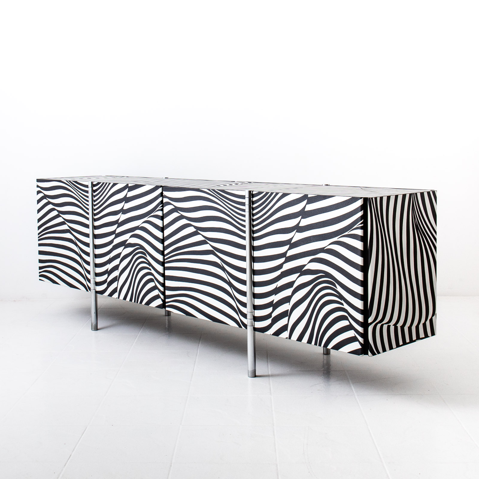 Hassmann Stripes Sideboard v2